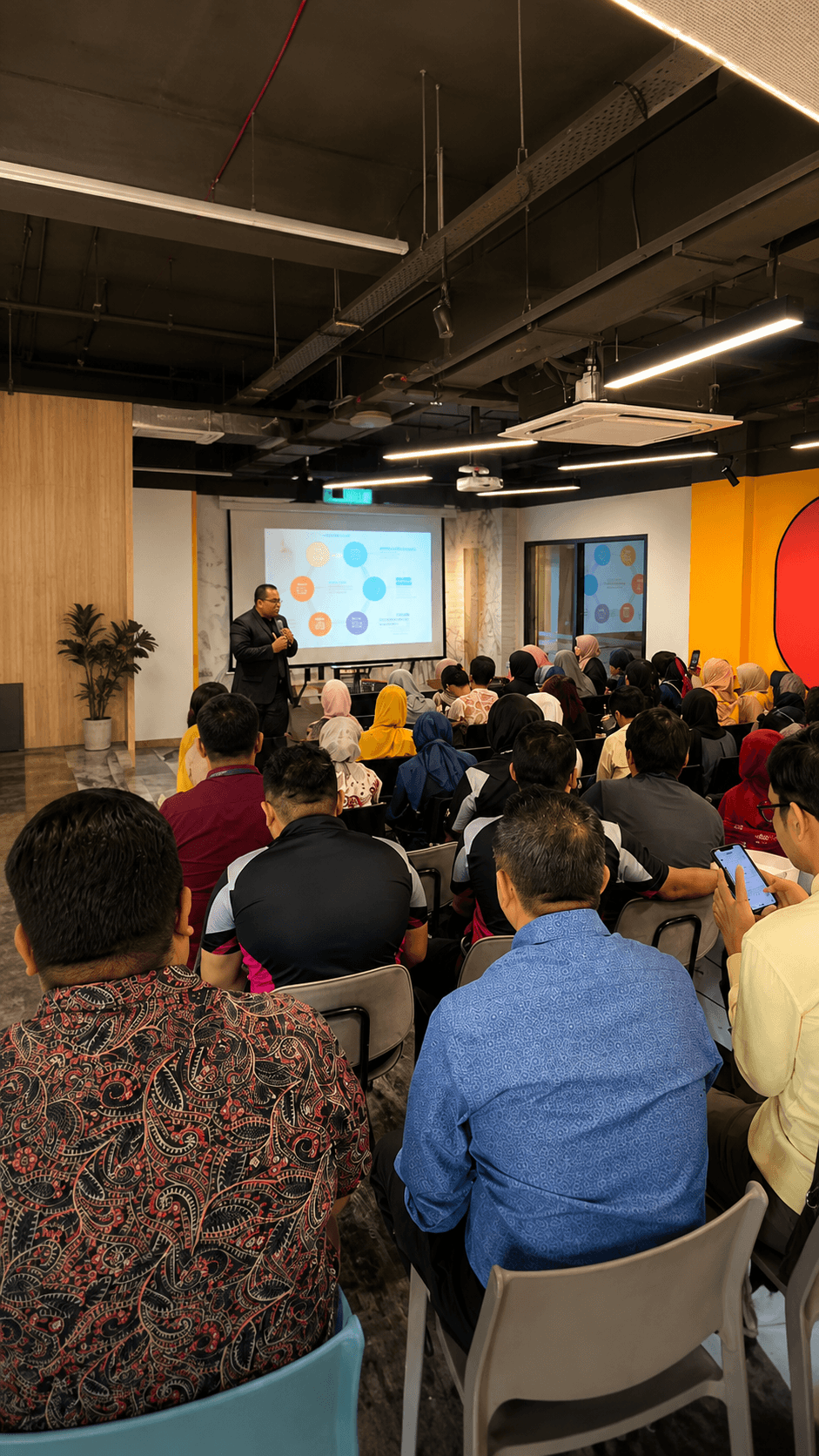 A knowledge-sharing session by The Samad Group